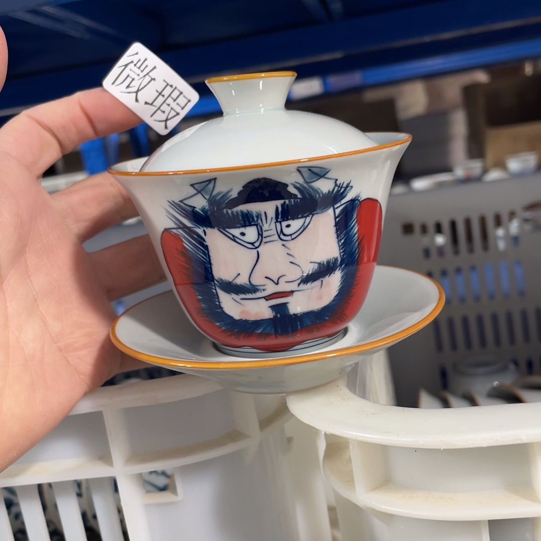 釉下手绘茶具微瑕