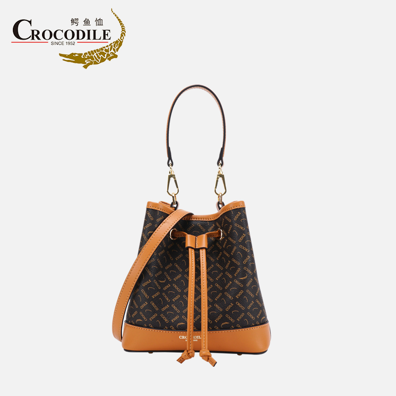 鳄鱼恤新款潮流小众通勤手提水桶包CB00040