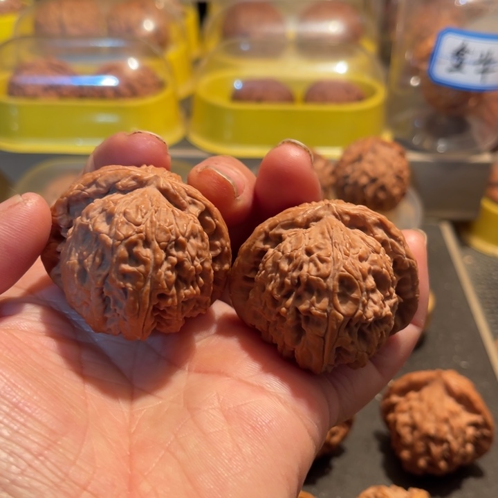 文玩核桃把件全品白狮头44➕