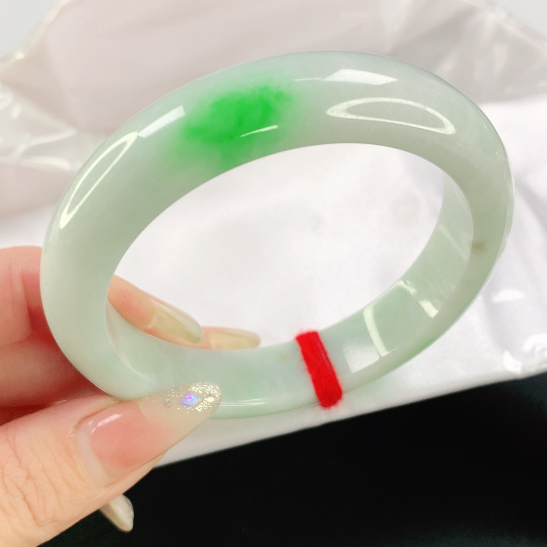 翡翠手镯未镶嵌1021翡翠