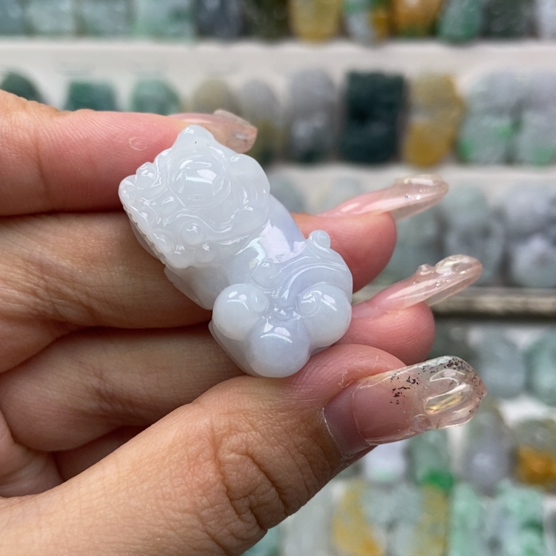 吊坠(赠链)未镶嵌翡翠
