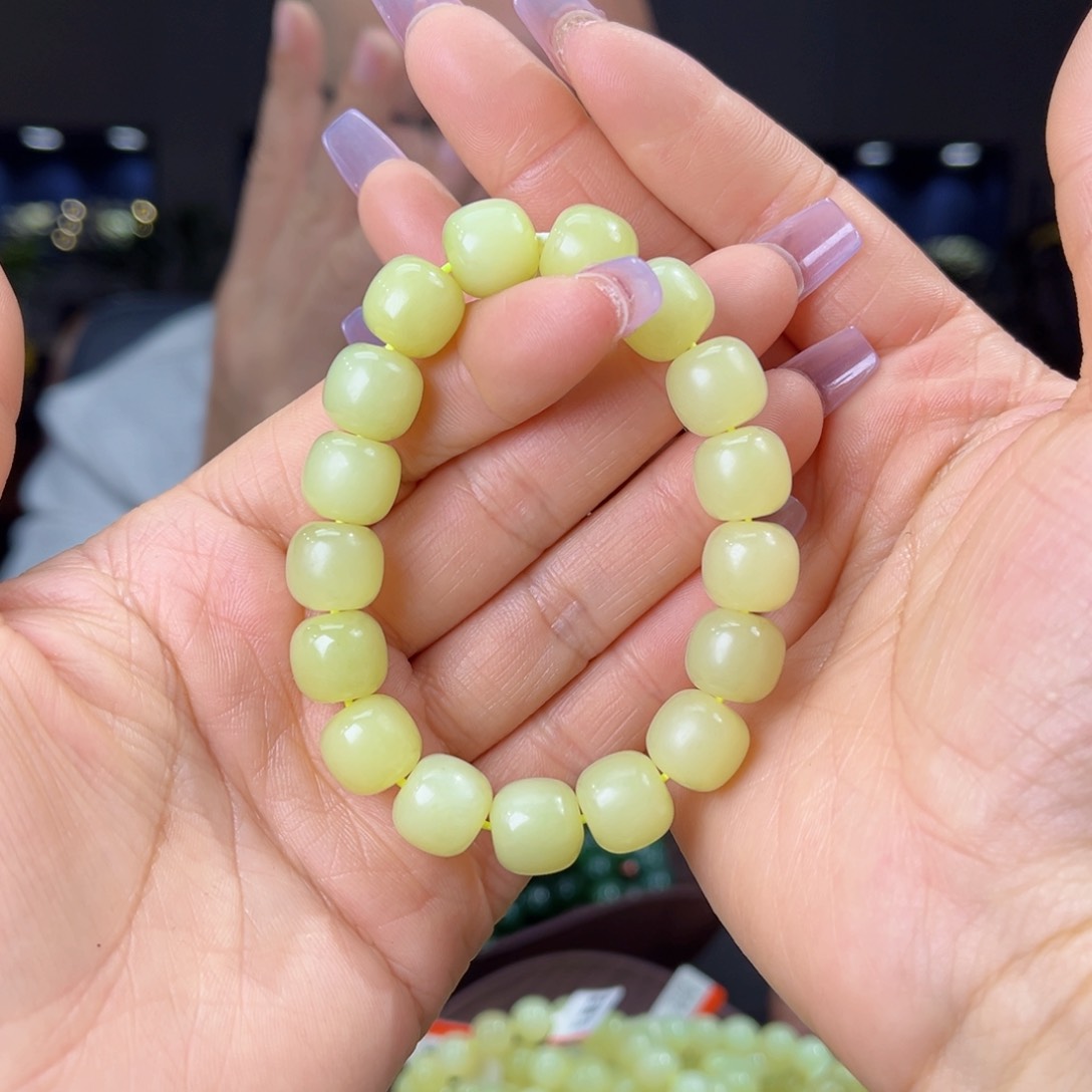 未镶嵌手串和田玉天然和田玉新疆若羌鸡油黄料12