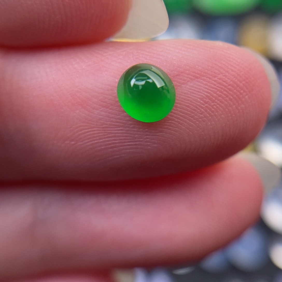 定制翡翠未镶嵌翡翠