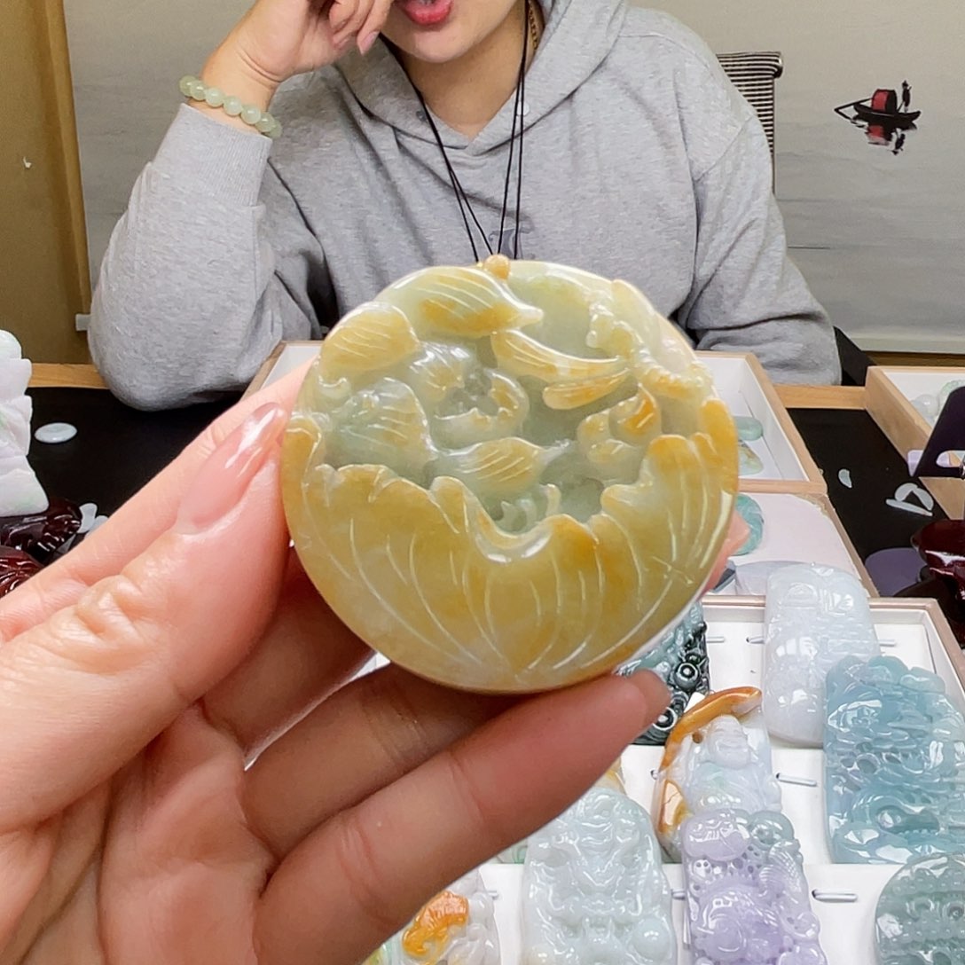 翡翠吊坠(不含链)未镶嵌