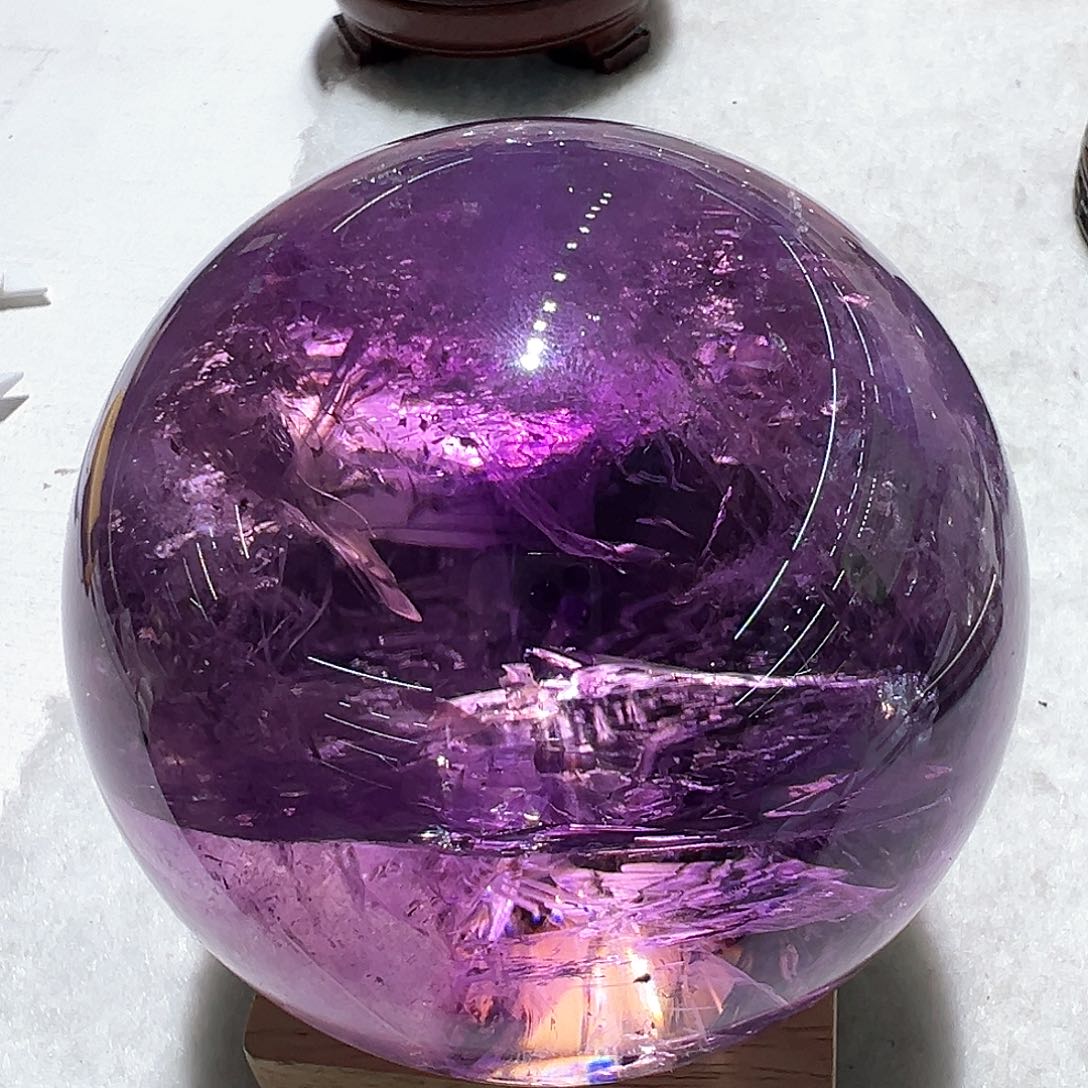 水晶水晶摆件直径10厘米未镶嵌