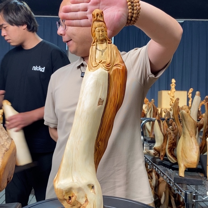 柏木（崖柏）随型摆件