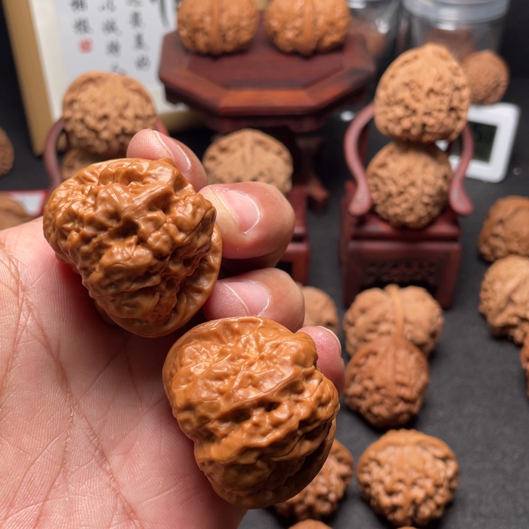 文玩核桃吊坠41蛤蟆头