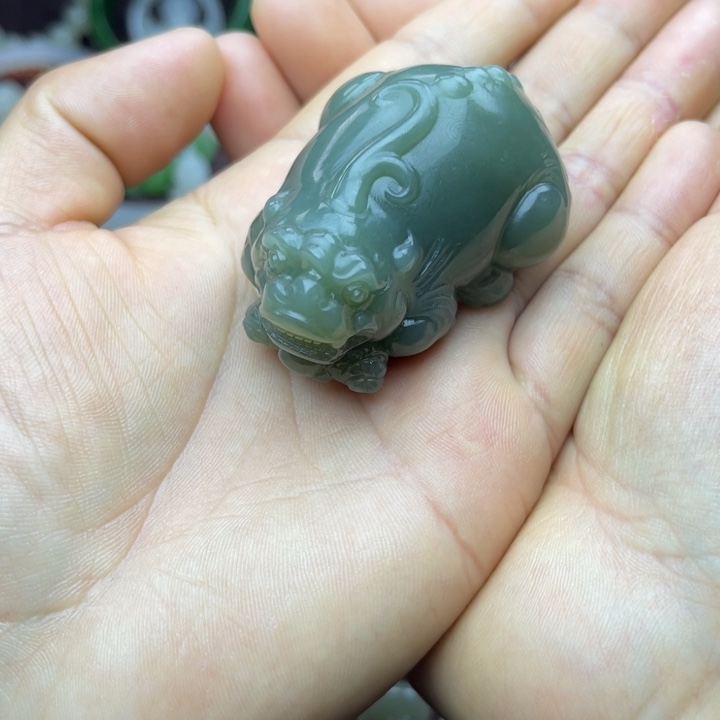 和田玉挂件未镶嵌