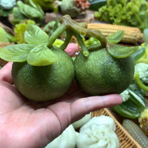 蛇纹石玉手把件未镶嵌