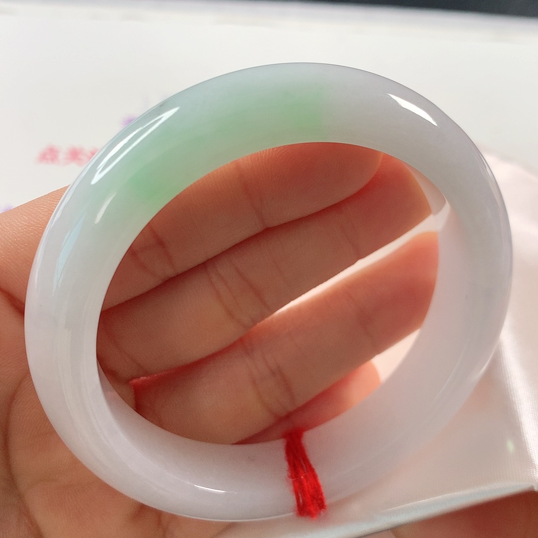 翡翠手镯未镶嵌 正圈①⑤②