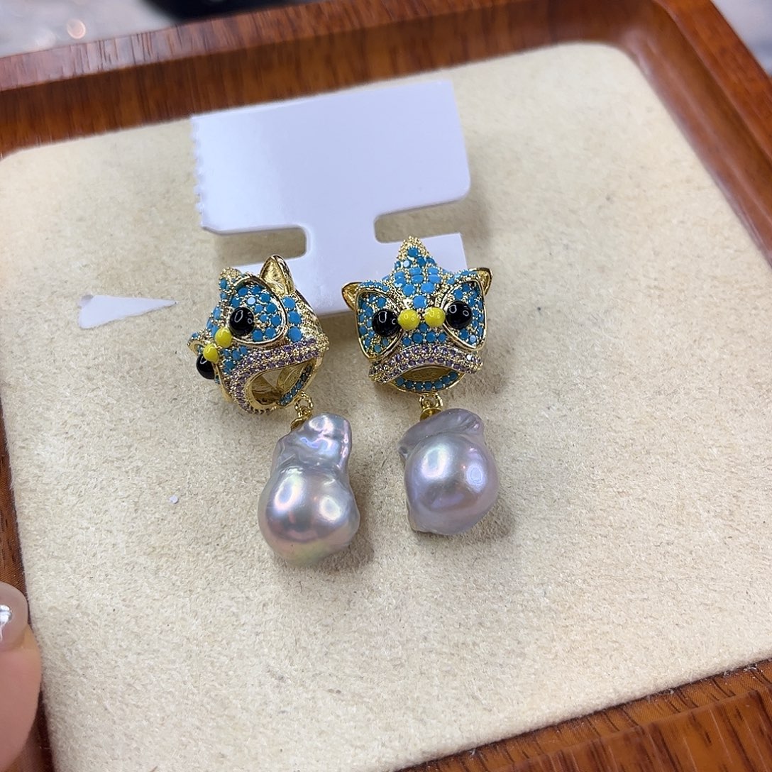 合金耳饰淡水珍珠