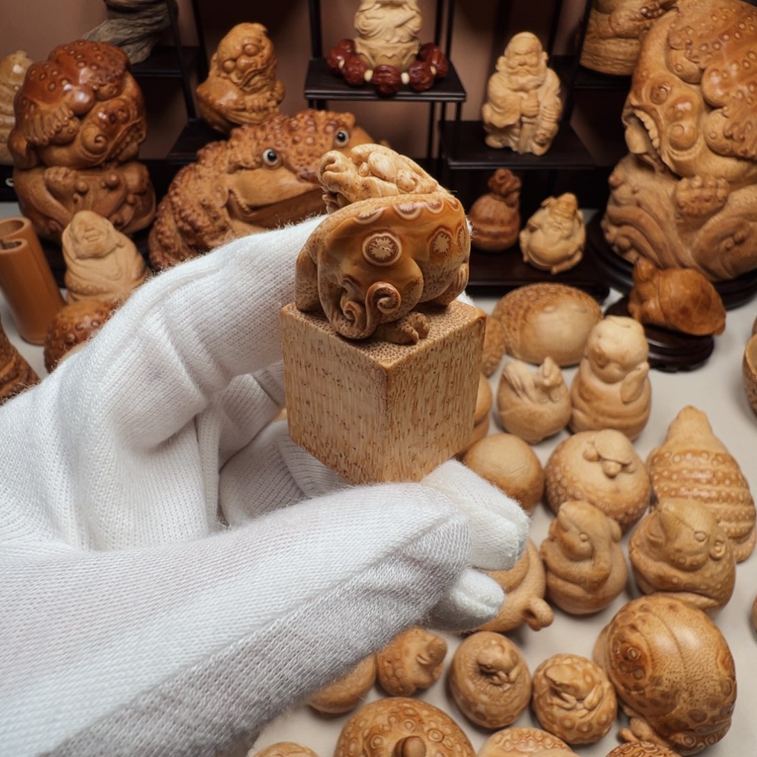 發****竹竹根雕貔貅小印章