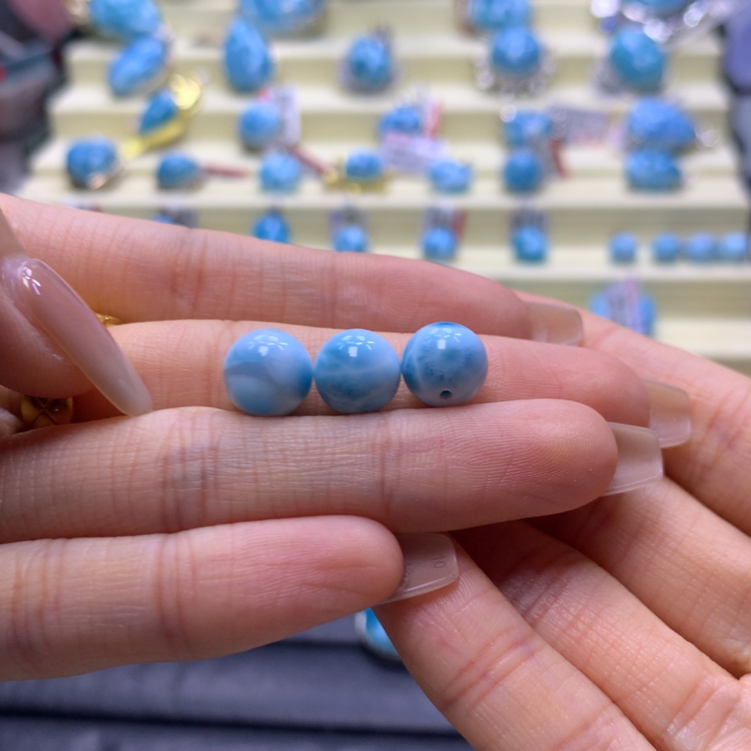 肉***肉未镶嵌针钠钙石（海纹石）珠宝奇石