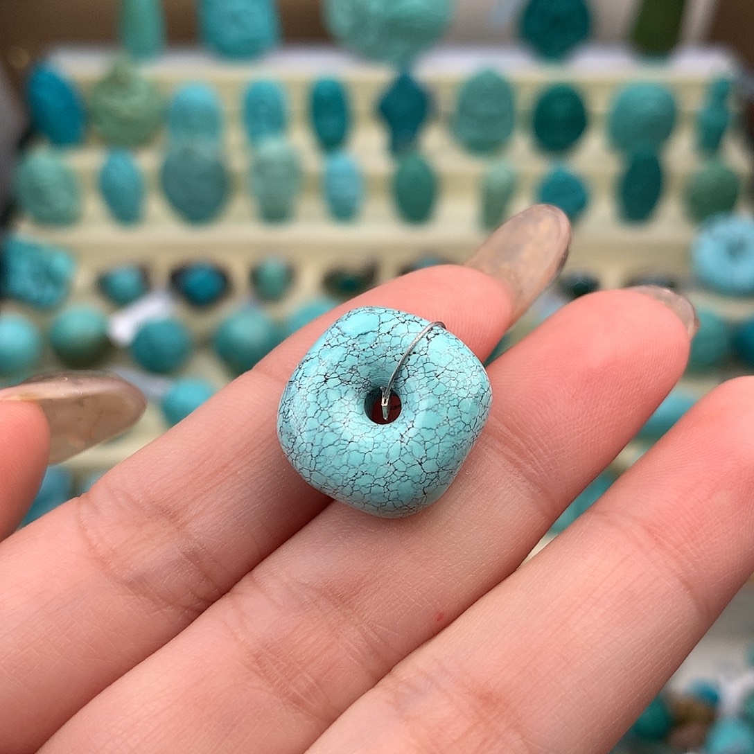 ****。绿松石未镶嵌珠宝奇石