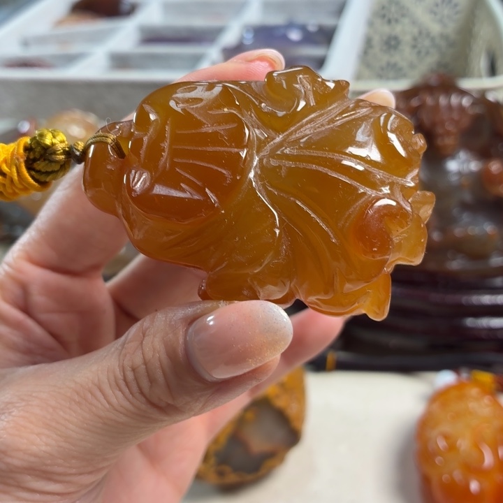 玛瑙/玉髓未镶嵌吊坠(不含链)