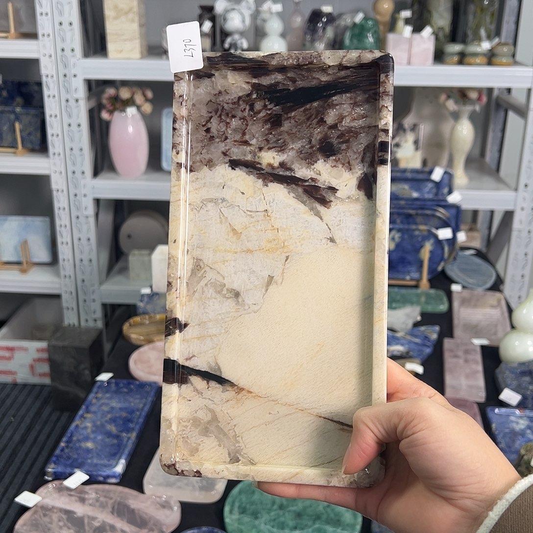 t***a石材潘多拉。  370