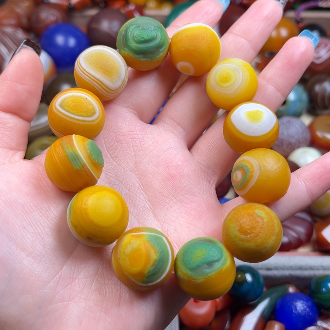 玛瑙/玉髓颈饰未镶嵌