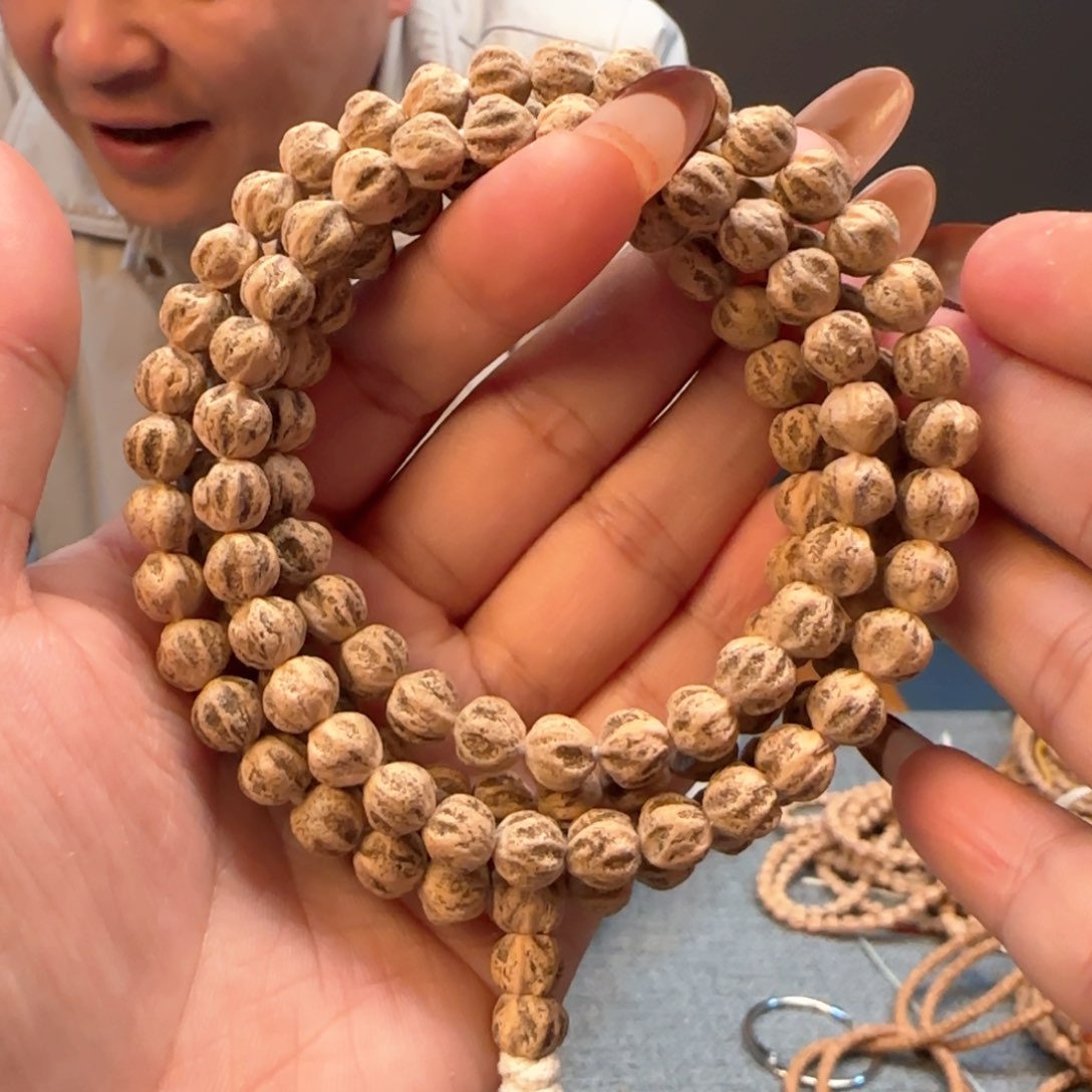 柏香籽/百香籽手串莲皇7