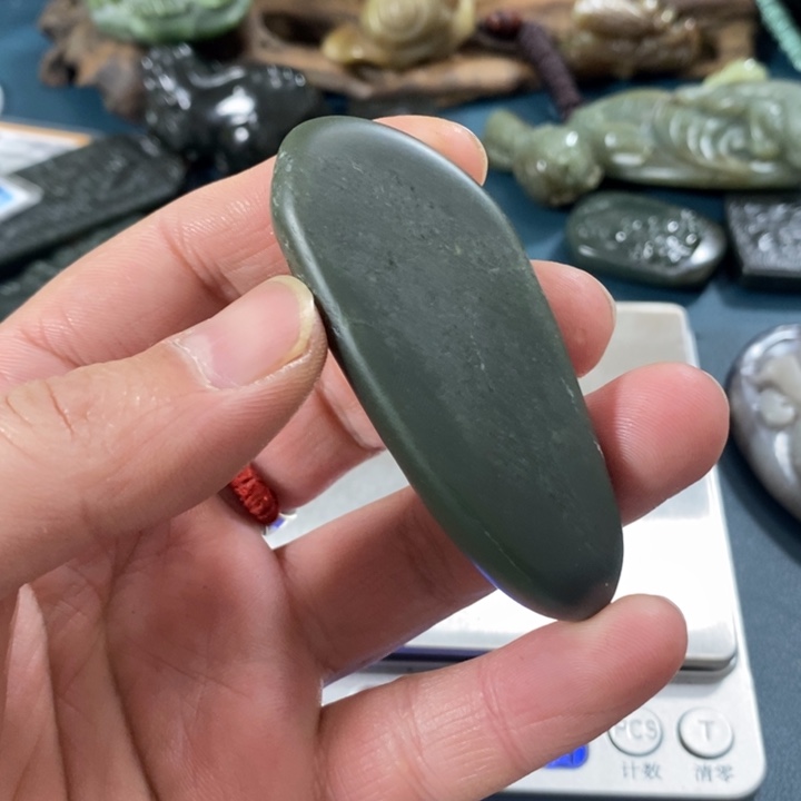 和田玉（糖玉）未镶嵌挂件