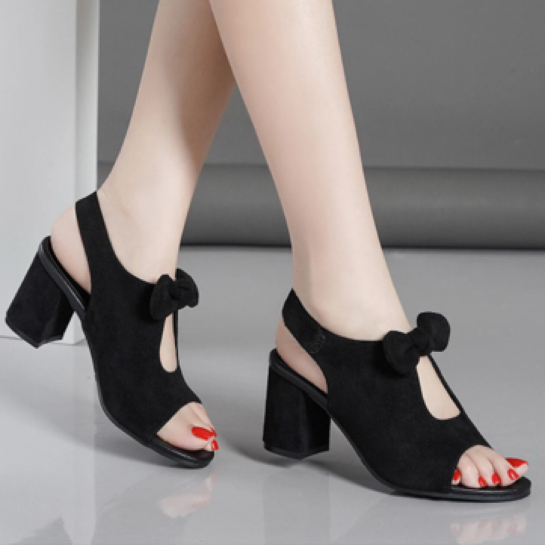 592高跟凉鞋女士夏季粗跟百搭