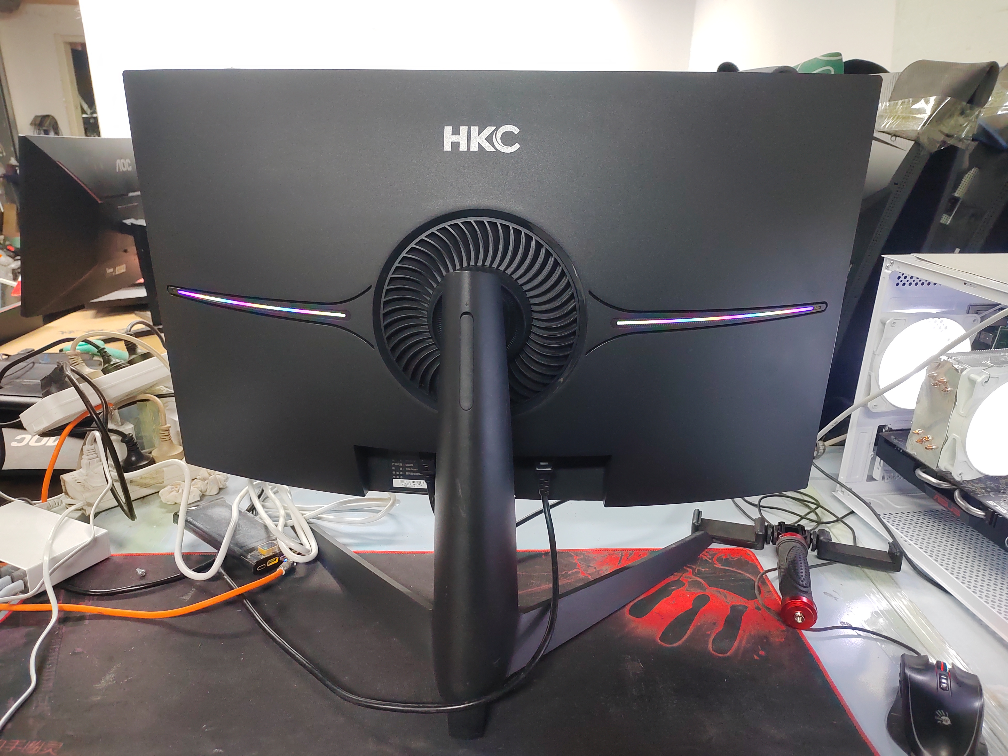 95新 HKC/惠科 hkc带呼吸灯网吧电竞165hz二手显示器