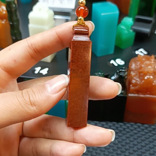 寿山石印石如意钮