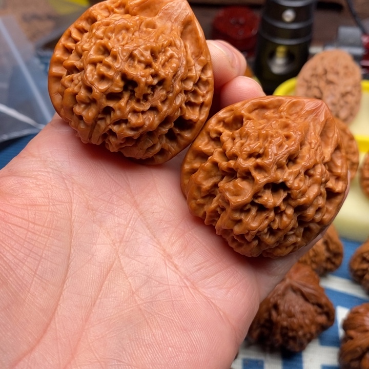 w***t文玩核桃把件官帽