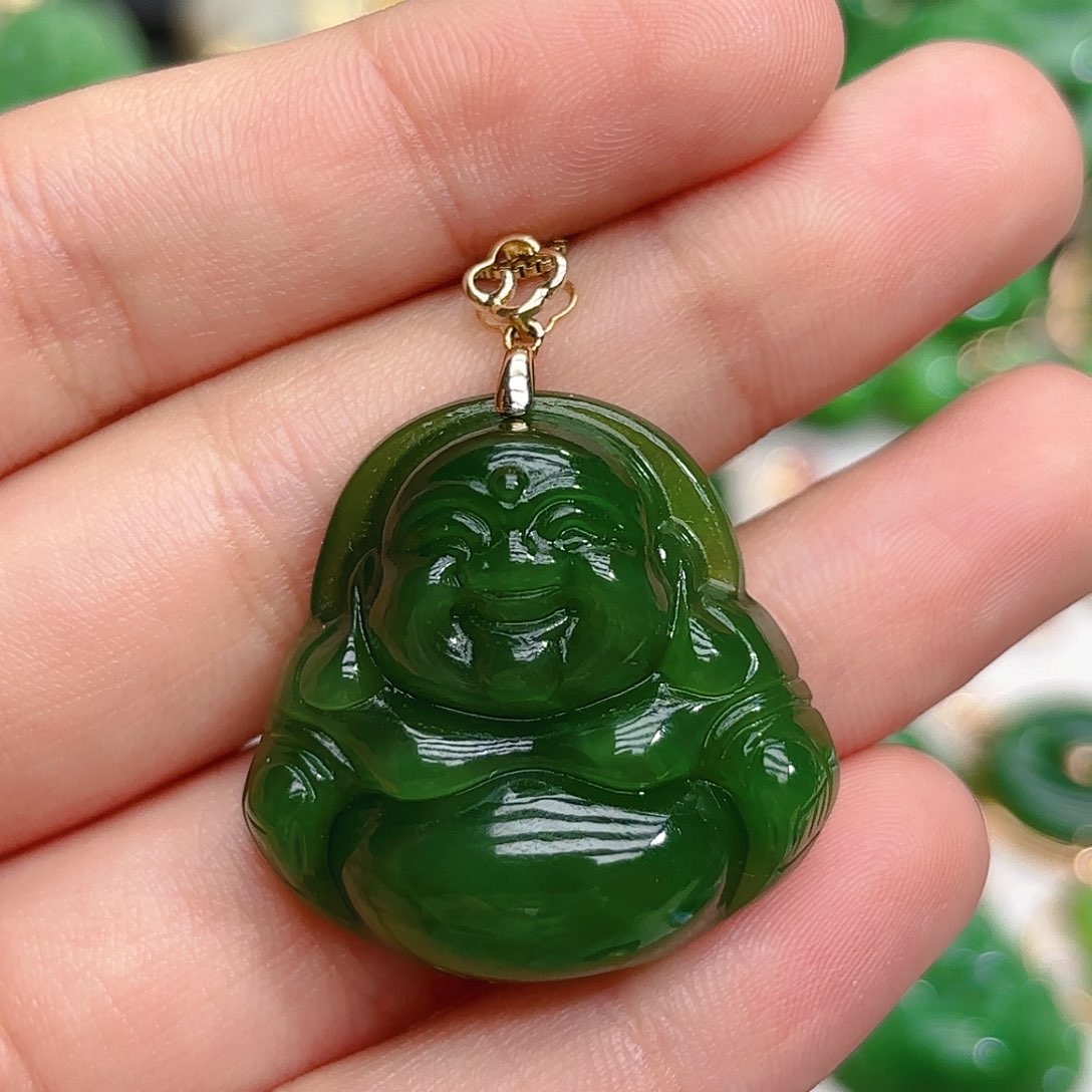 和田玉（碧玉）颈饰18K金镶嵌