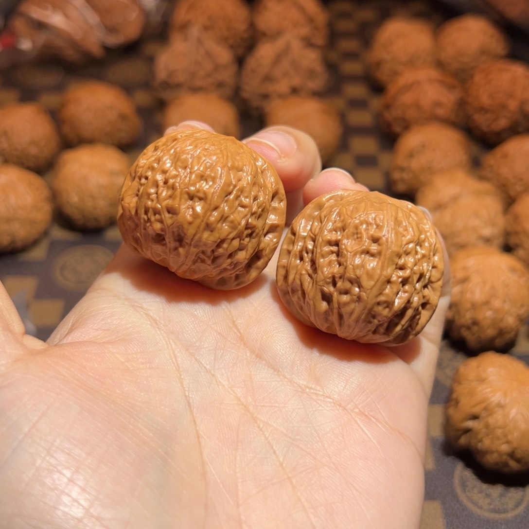 文玩核桃把件浮*36铁锤