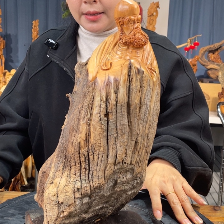 柏木（崖柏）随型摆件