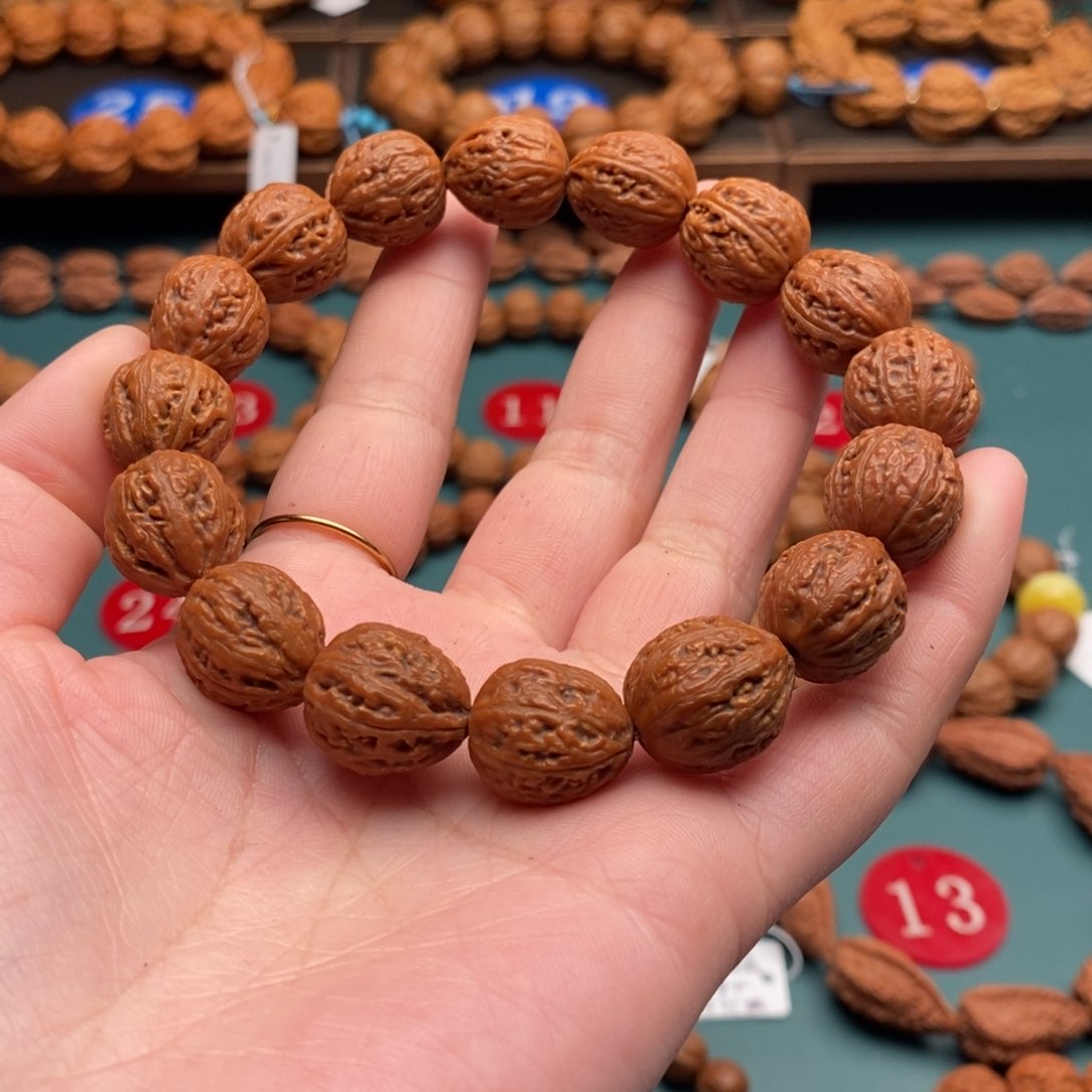文玩核桃手串15尺寸八棱