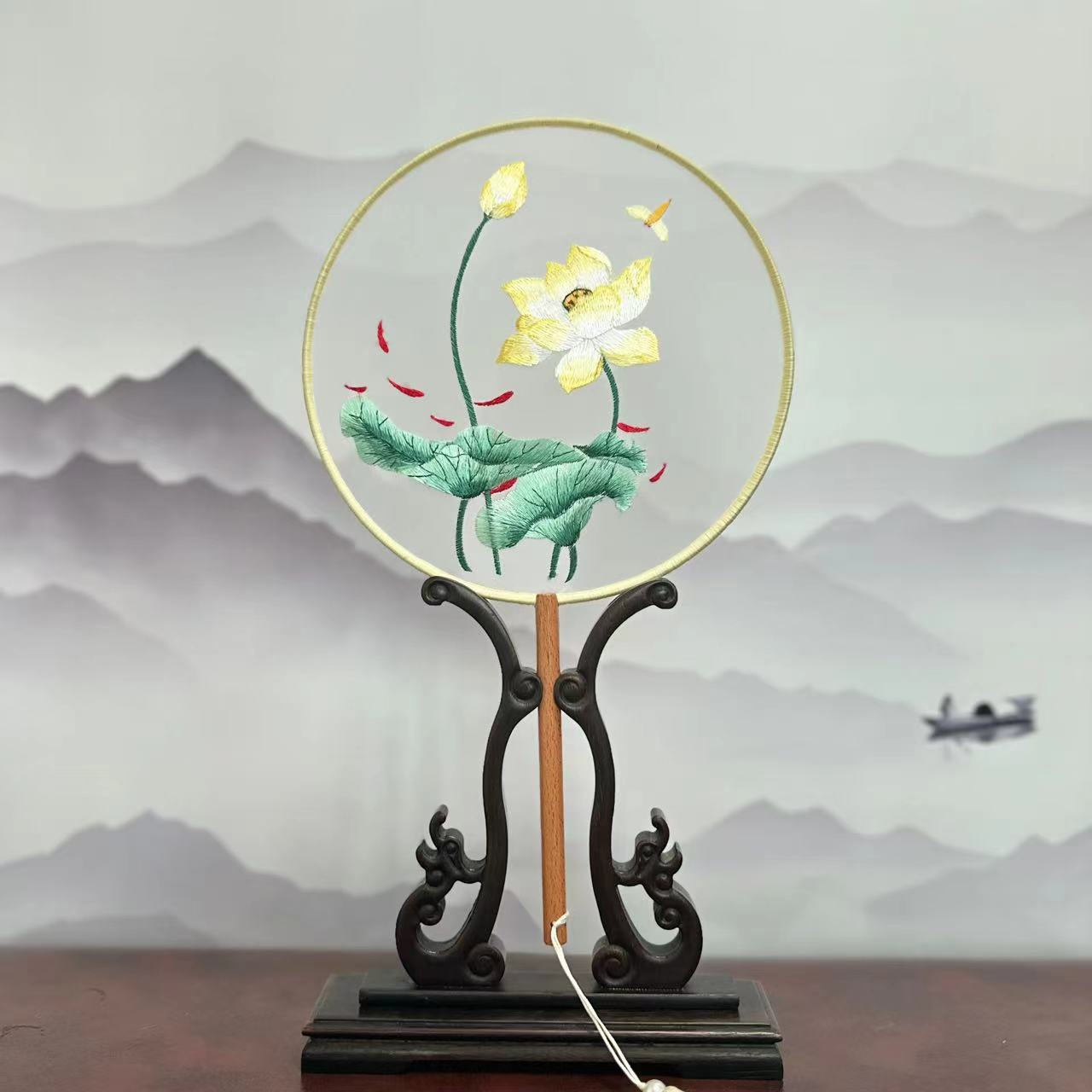 2 金荷  苏绣双面绣团扇