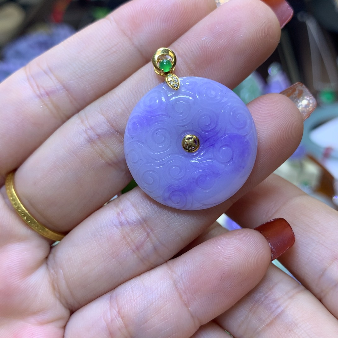 【闪购商品】翡翠颈饰18K金镶嵌翡翠