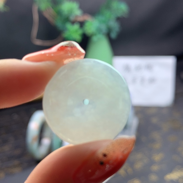 定制翡翠未镶嵌平安扣