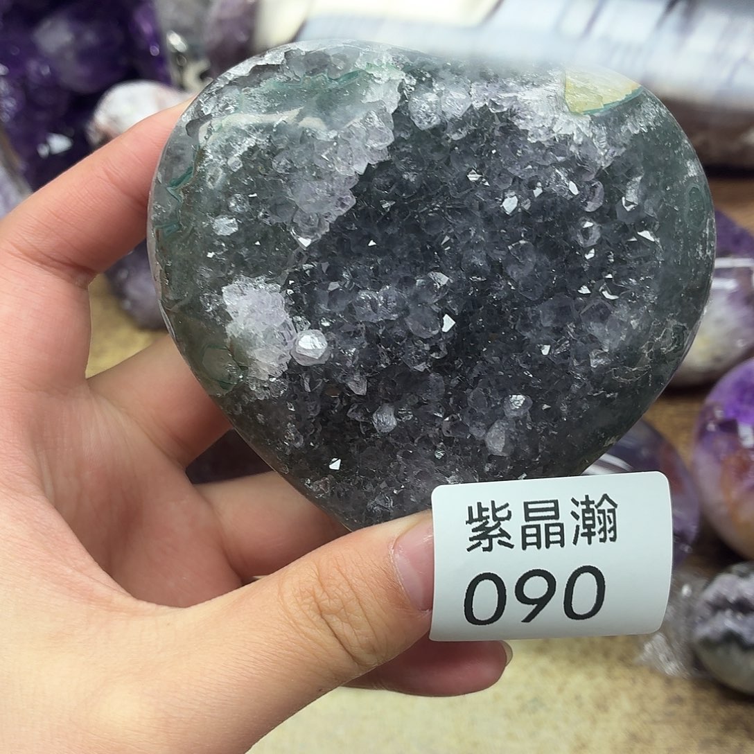 水晶未镶嵌大型摆件（非配饰）