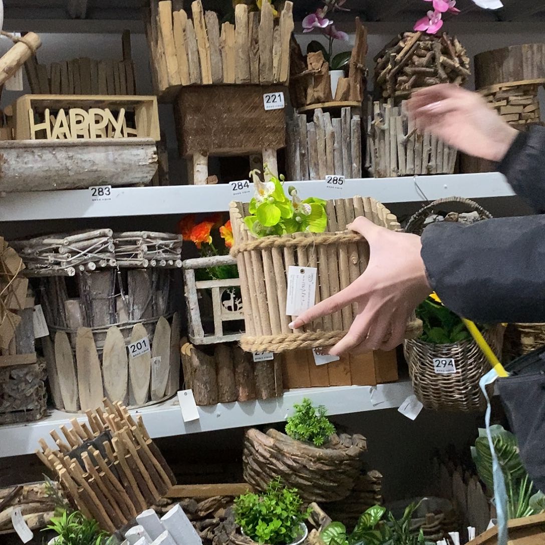 微瑕放漏不退不换花盆