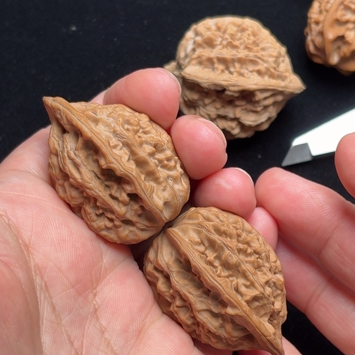 吊坠文玩核桃油腊鸡【3208】