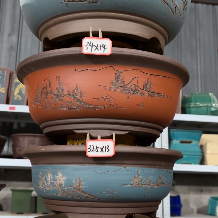 紫砂花盆      116-4。  