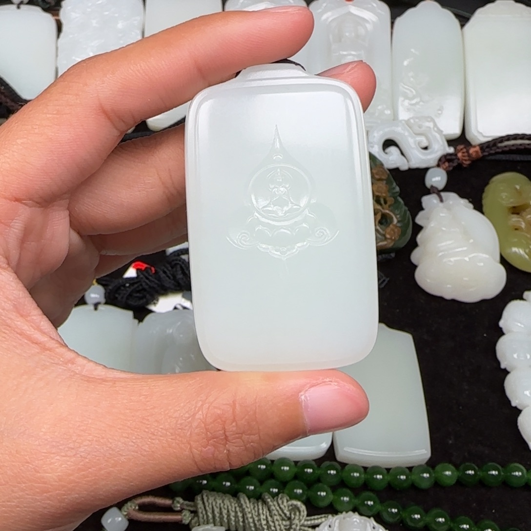 满****和田玉未镶嵌挂件