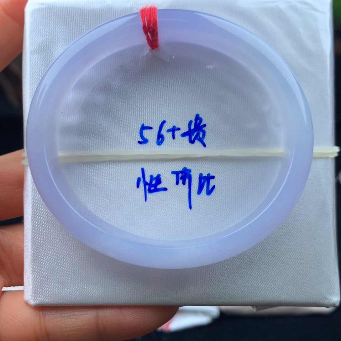 翡翠手镯未镶嵌手镯