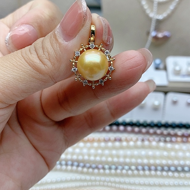 淡水珍珠颈饰未镶嵌