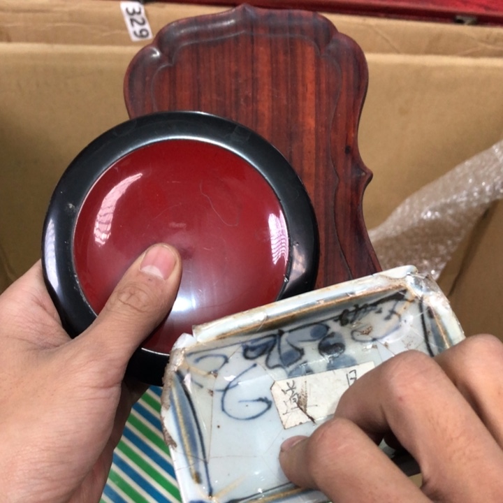 陶瓷孤品单件车里拍