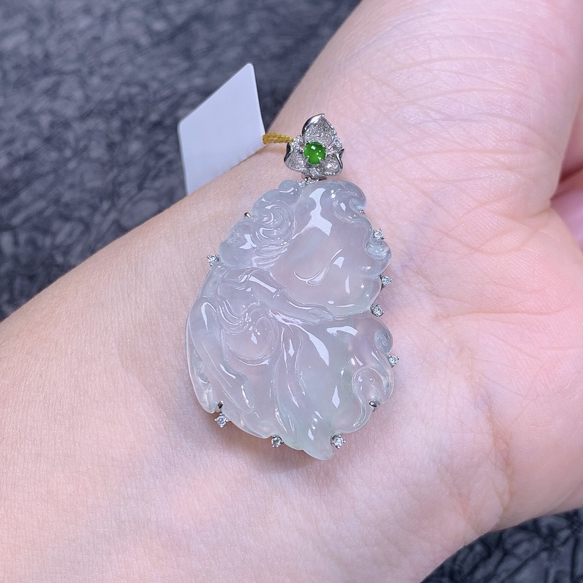 缅甸天然A货翡翠镶嵌18k金冰种仙子精灵吊坠冰透珠宝42×26.3×7.2