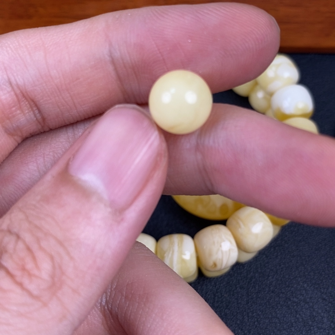 琥珀未镶嵌珠宝奇石38