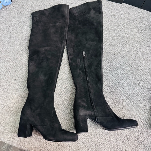 95新 YSL/圣罗兰 麂皮方根长靴37码ysc2820