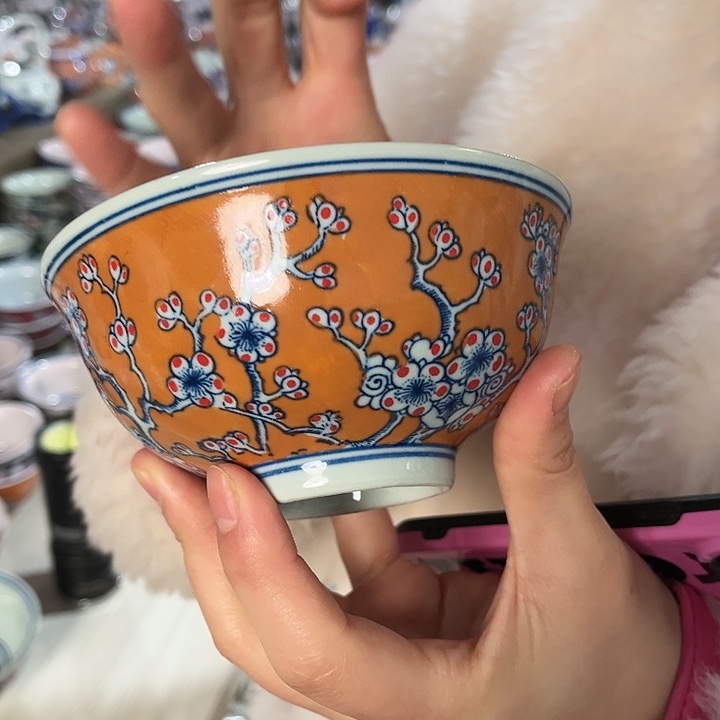 瓷片///////直径12.5厘米。绿。