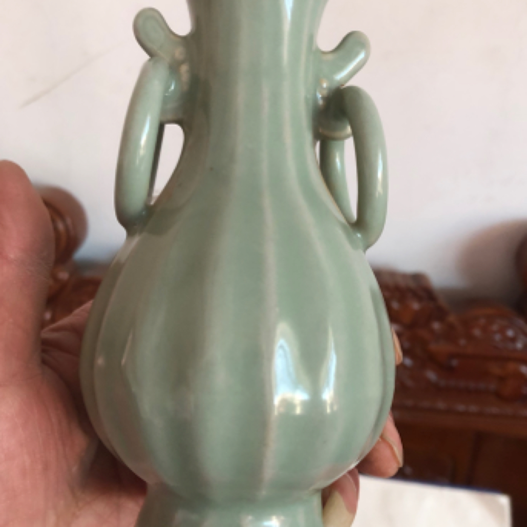 龙泉青瓷双环双耳瓶