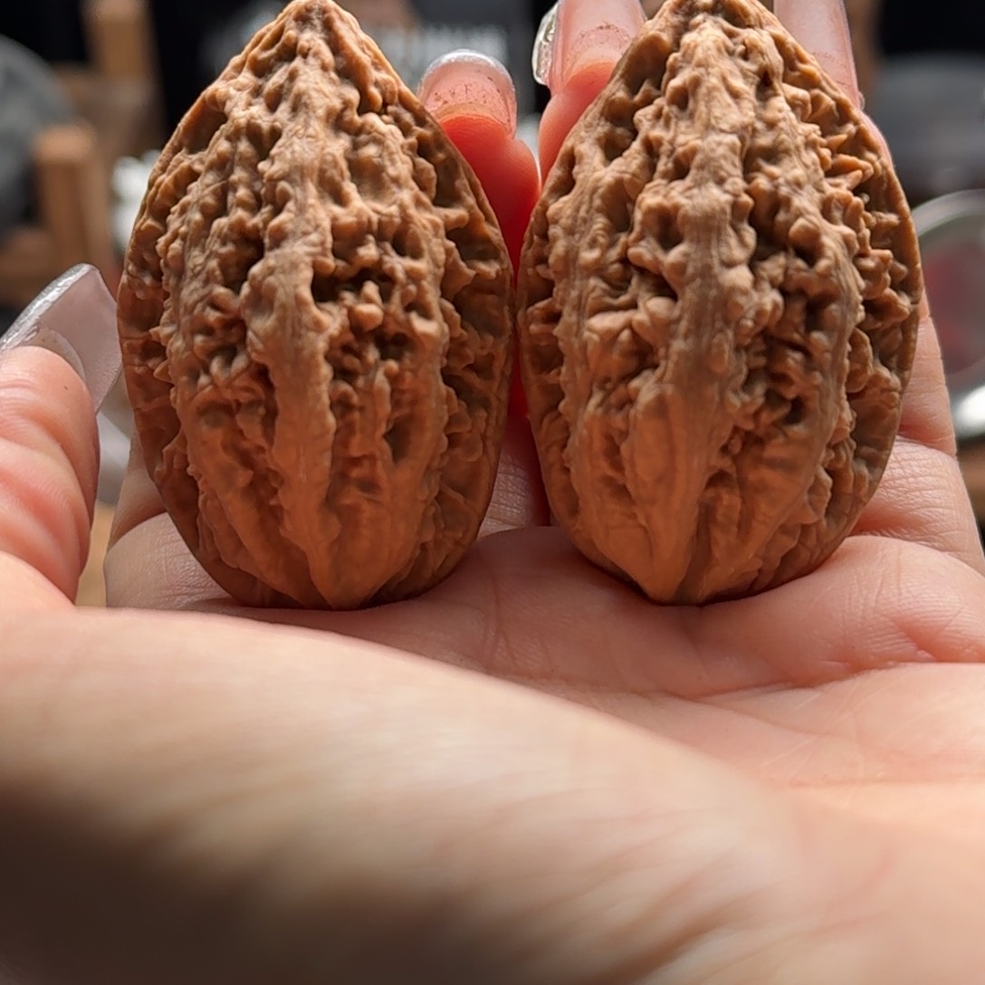 文玩核桃把件关东木子楸百核136