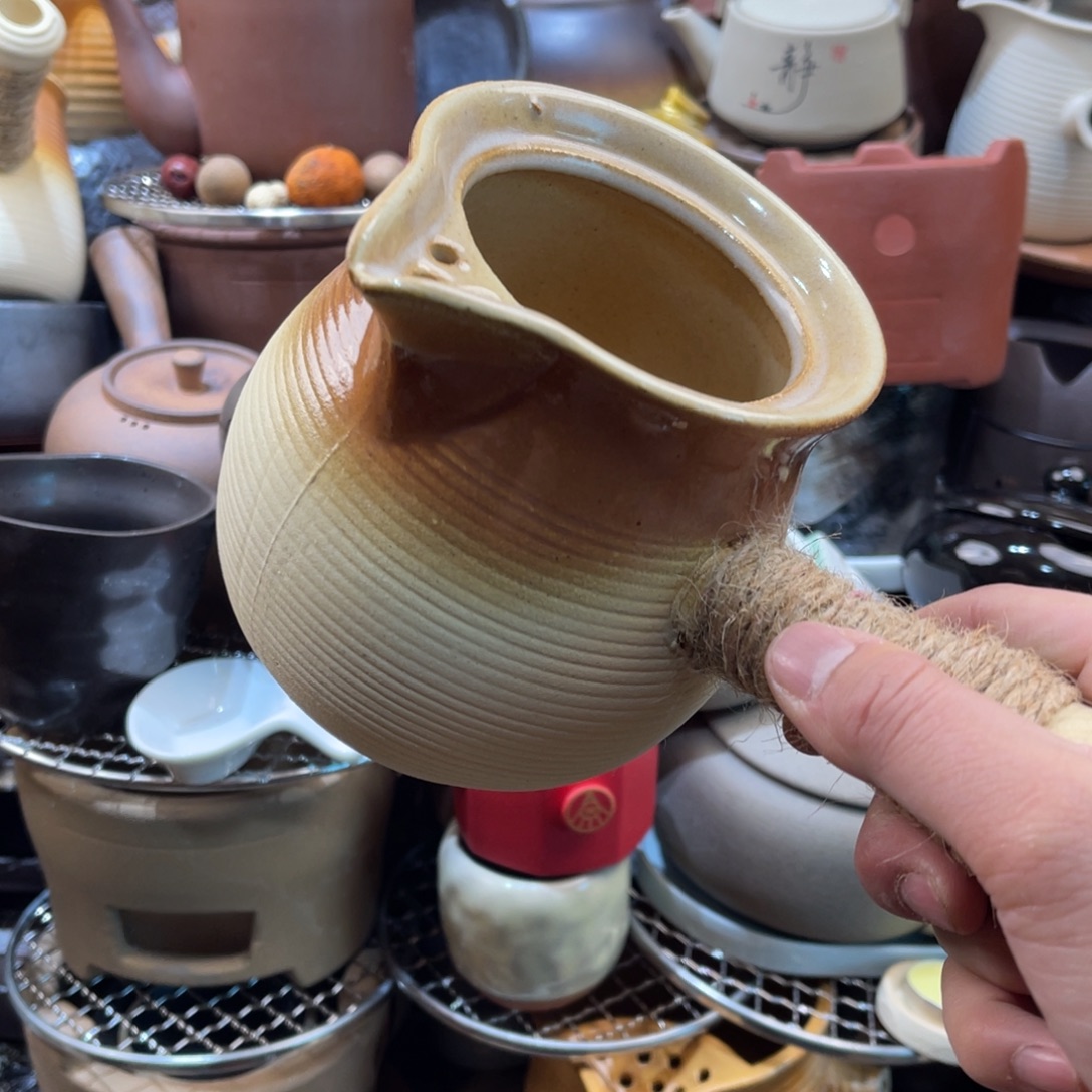 瓷片陶不想在这个城市住