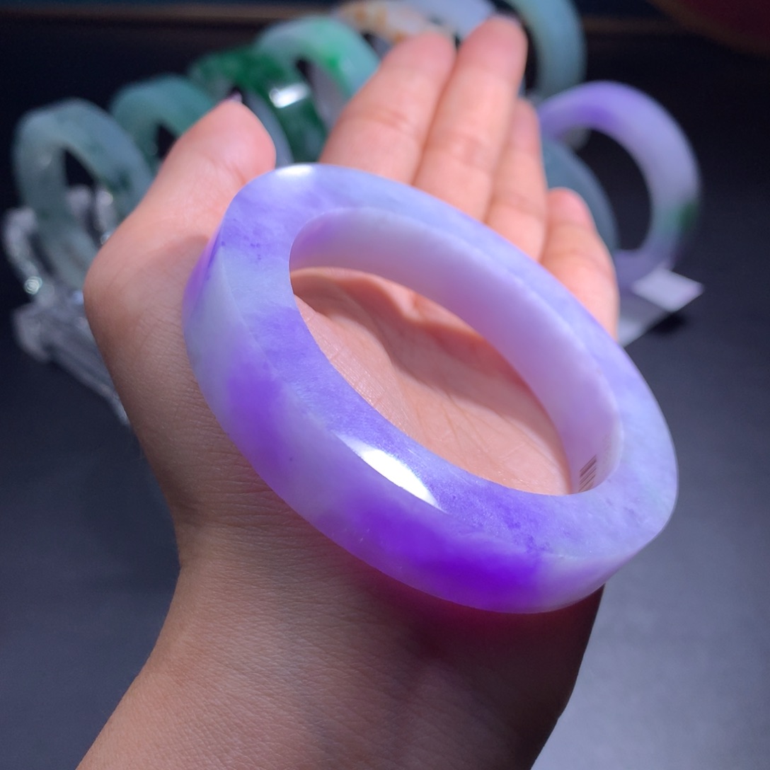 未镶嵌翡翠手镯定制翡翠